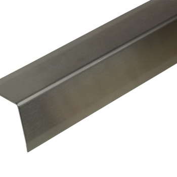 Уголок нержавеющий равнополочный 40х40х4 мм AISI 201 в наличии в Южно-Сахалинске