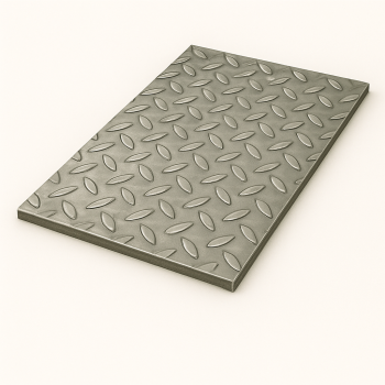 Лист стальной рифленый 3х1500х6000 мм чечевица Ст3пс в наличии в Южно-Сахалинске