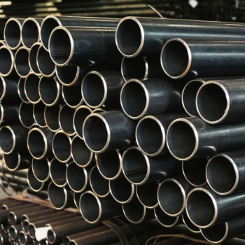 Стальная крекинговая труба 108 мм 5 мм 1Х2М1 ГОСТ 550-75 в наличии в Южно-Сахалинске